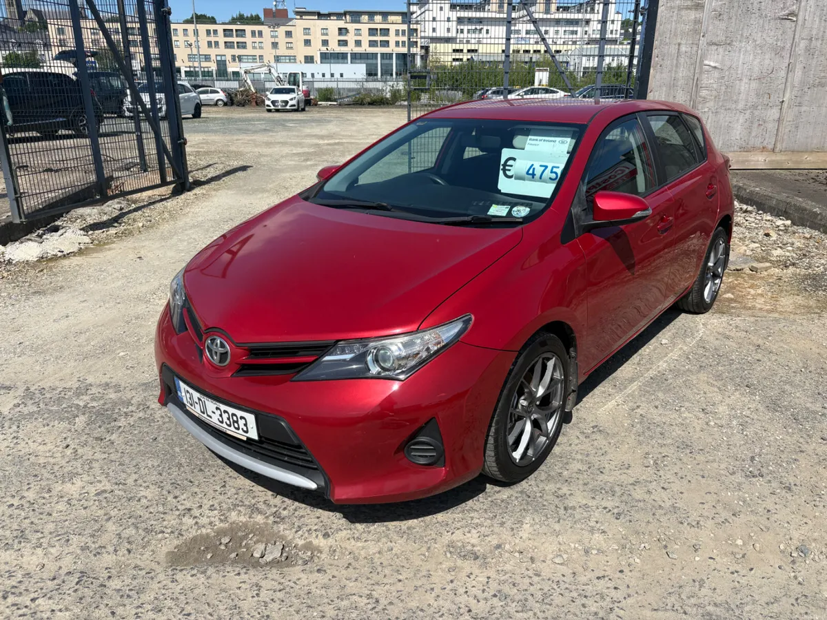 Toyota Auris 2013 - Image 3