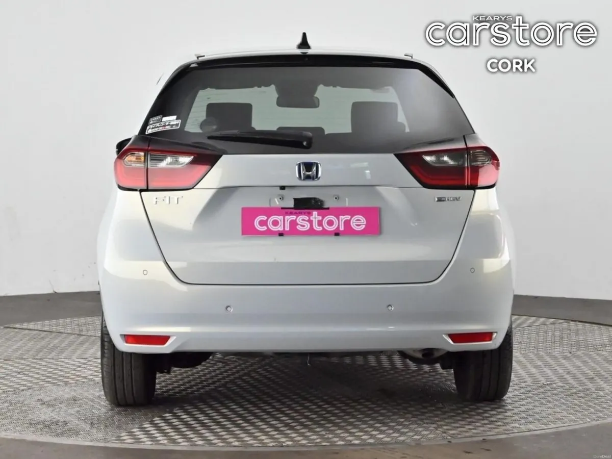 Honda Fit 1.5i-MMD HEV Auto - Image 4