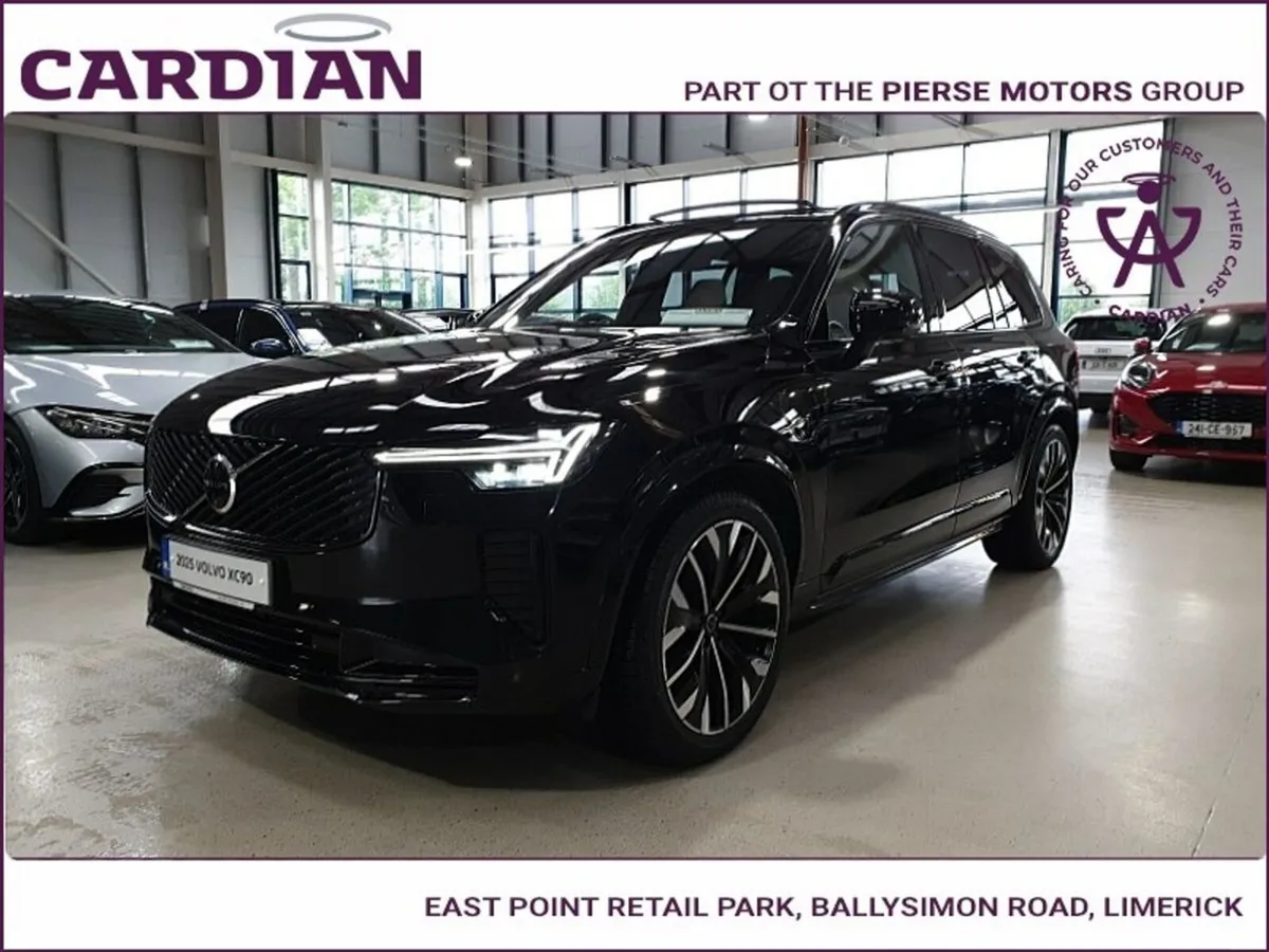 Volvo XC90 XC90 ULTRA DARK T8 PHEV AWD RECHARGE - Image 4