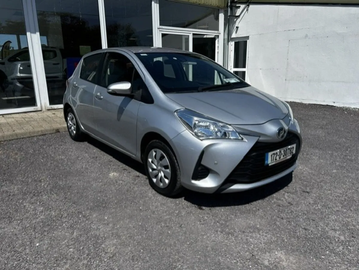Toyota Vitz 2017 - Image 1
