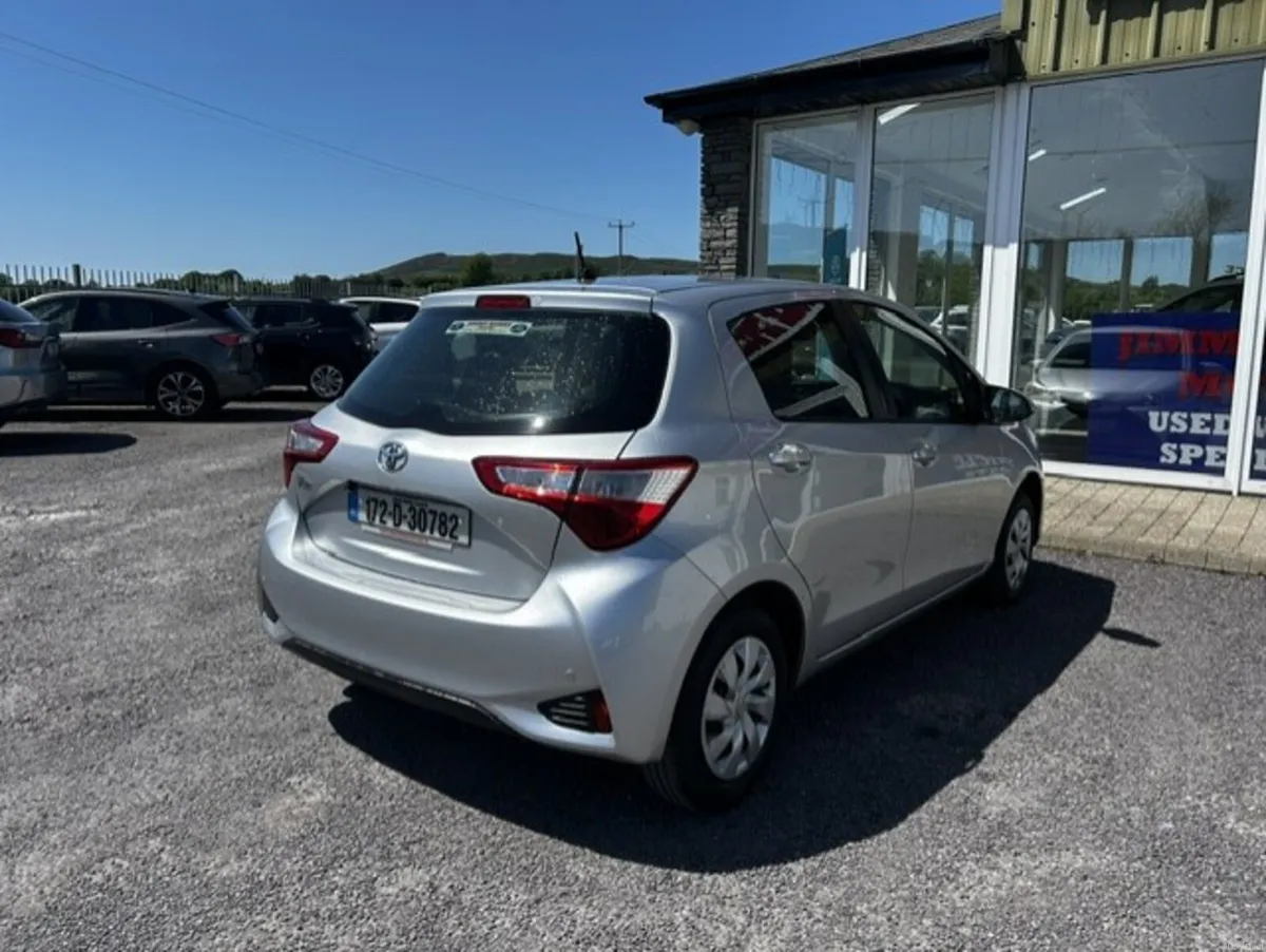 Toyota Vitz 2017 - Image 3