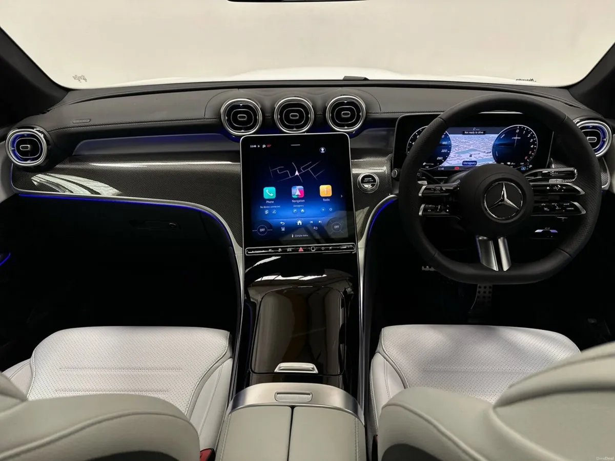 Mercedes-Benz GLC GLC300 DE 4Matic AMG Line + PHEV - Image 4