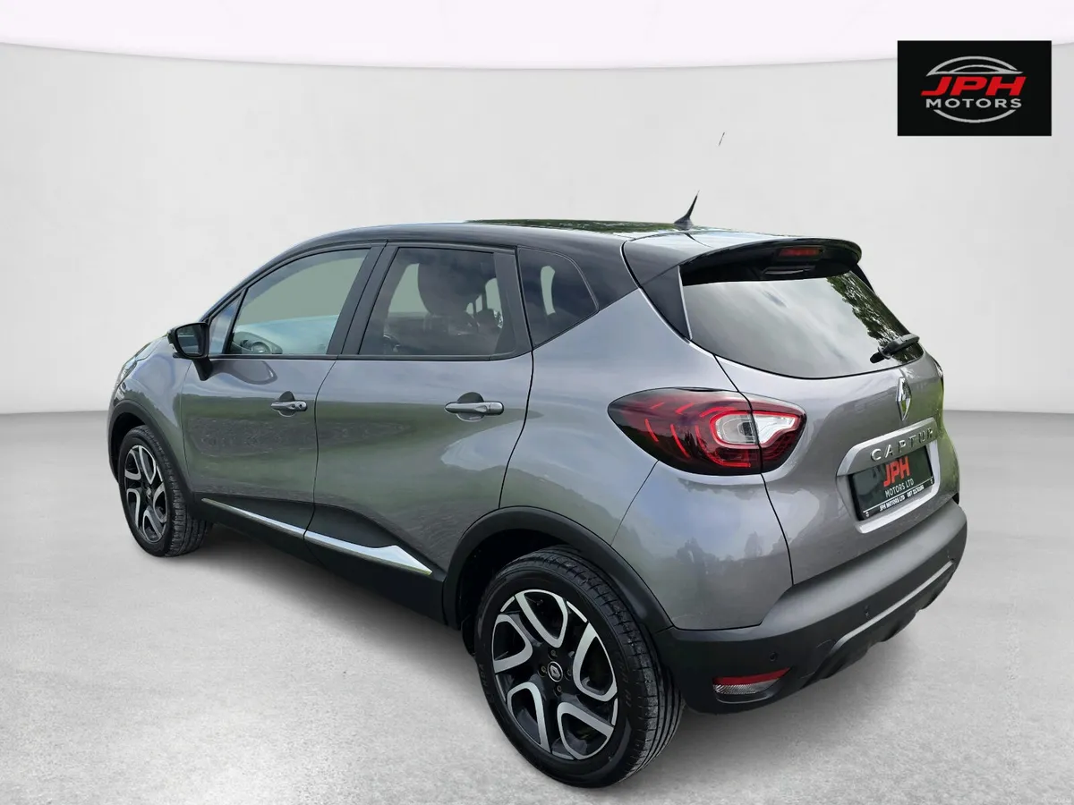 Renault Captur Iconic 1.5 dCi - Image 5