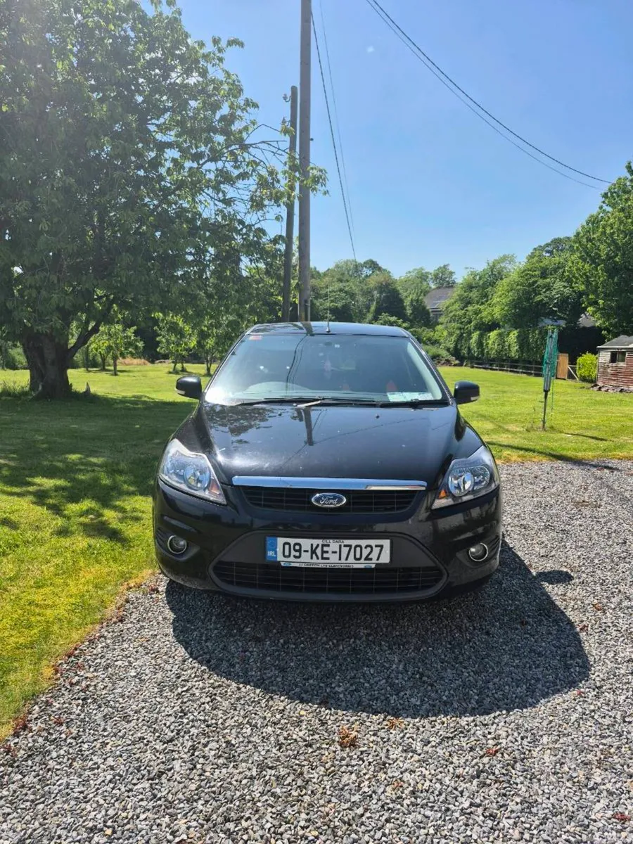 2009 Ford Focus - Image 1