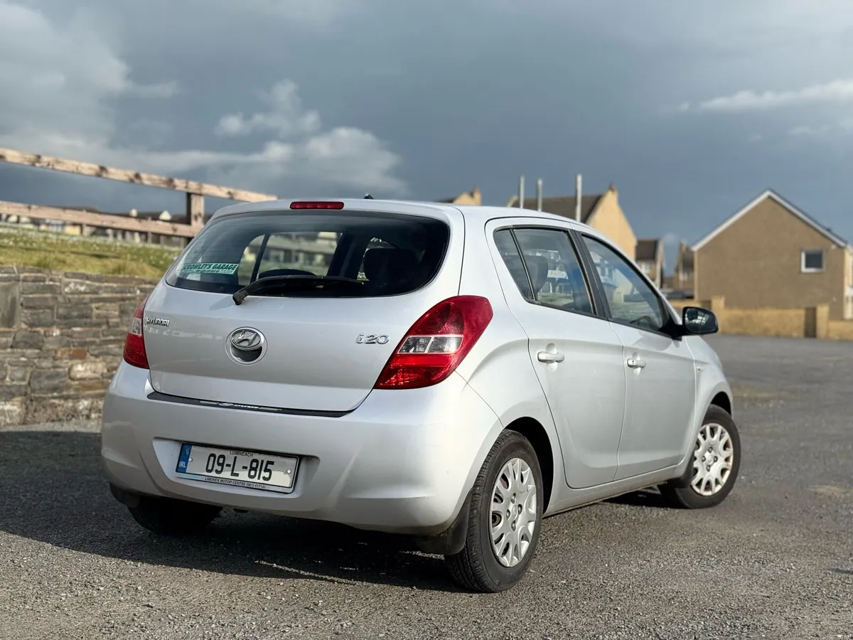 Hyundai I20 1.2 petrol NCT 10/26 175к km - Image 4