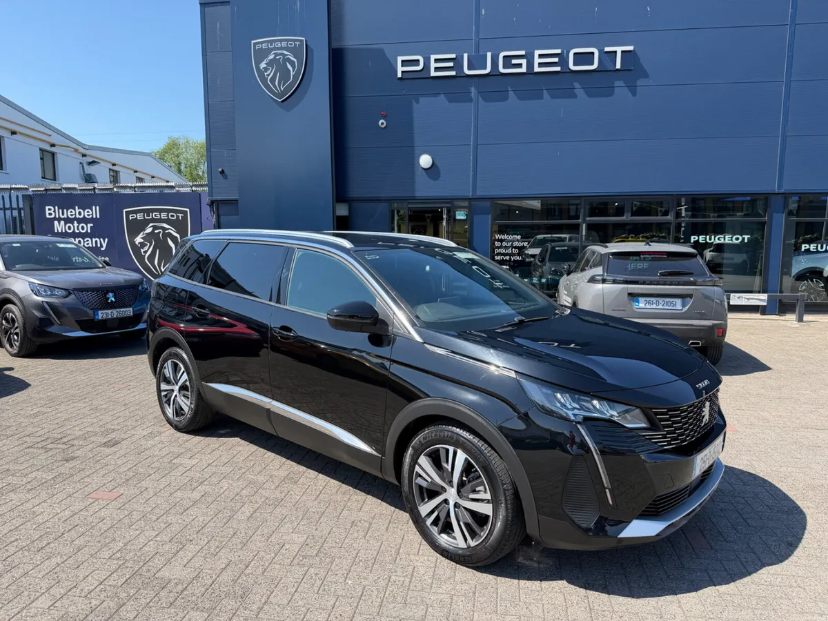 2025 Peugeot 5008 Allure 1.5 diesel automatic - Image 2