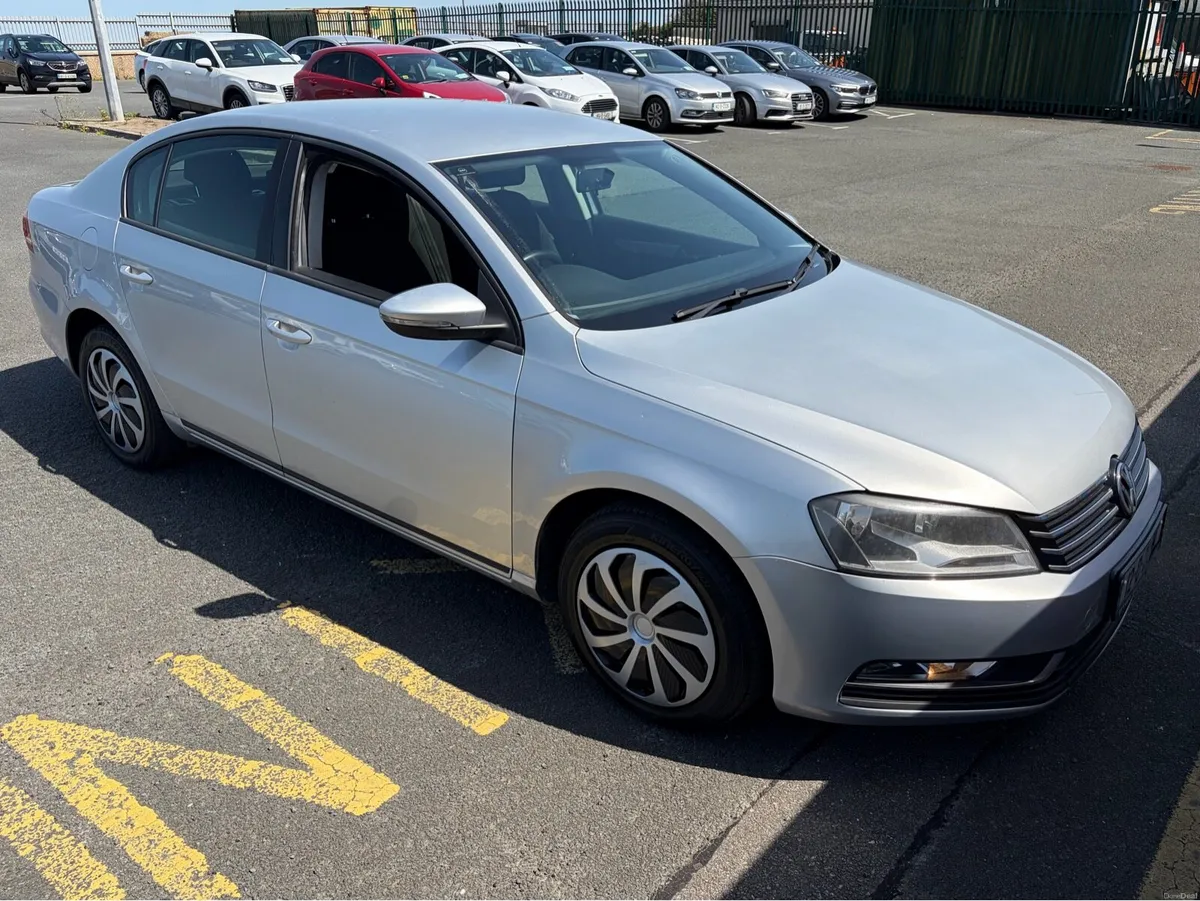 VW Passat 1.4tsi Auto - Image 1