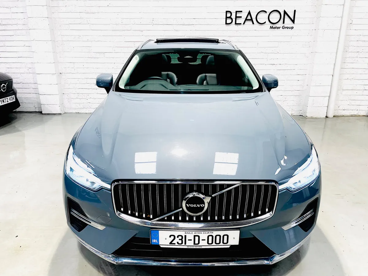 VOLVO XC60 RECHARGE 2.0 T6 350 PHEV AWD CORE - Image 4