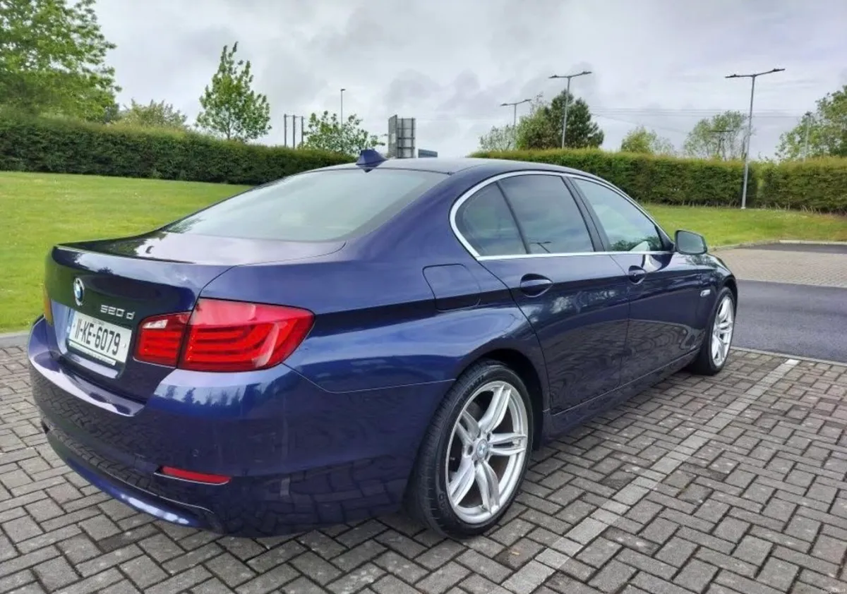 BMW - Image 2