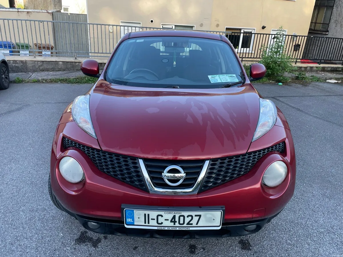 NISSAN JUKE 1.6 SV 5DR PURE DRIVE (2011) - Image 2