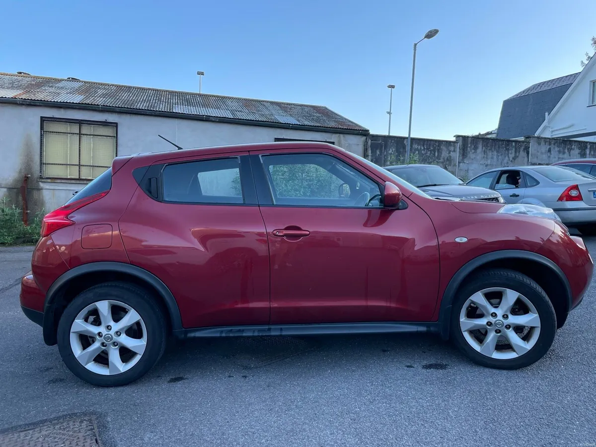 NISSAN JUKE 1.6 SV 5DR PURE DRIVE (2011) - Image 4