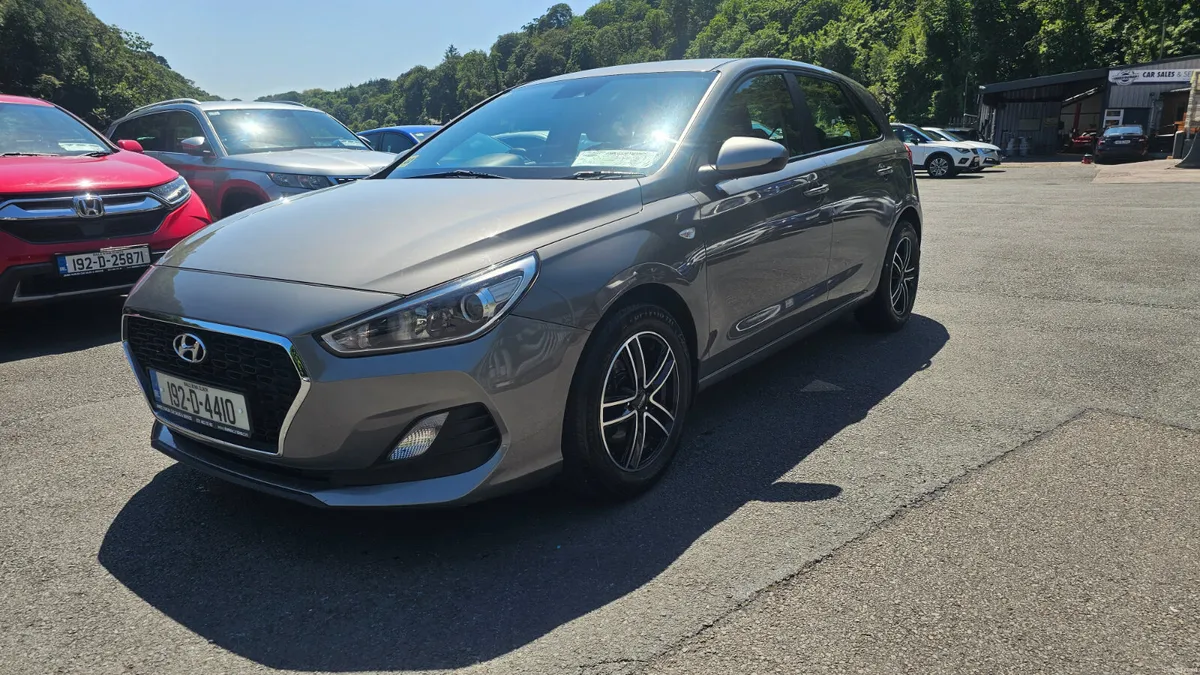 Hyundai i30 2019 5 door h/b 1.0 - Image 1