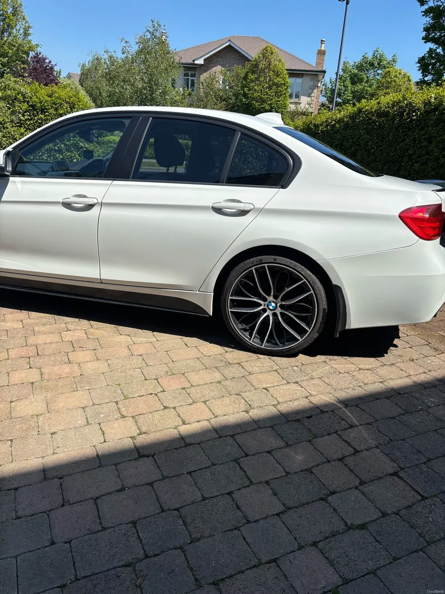 BMW 320D full M Sport Kit - Image 4