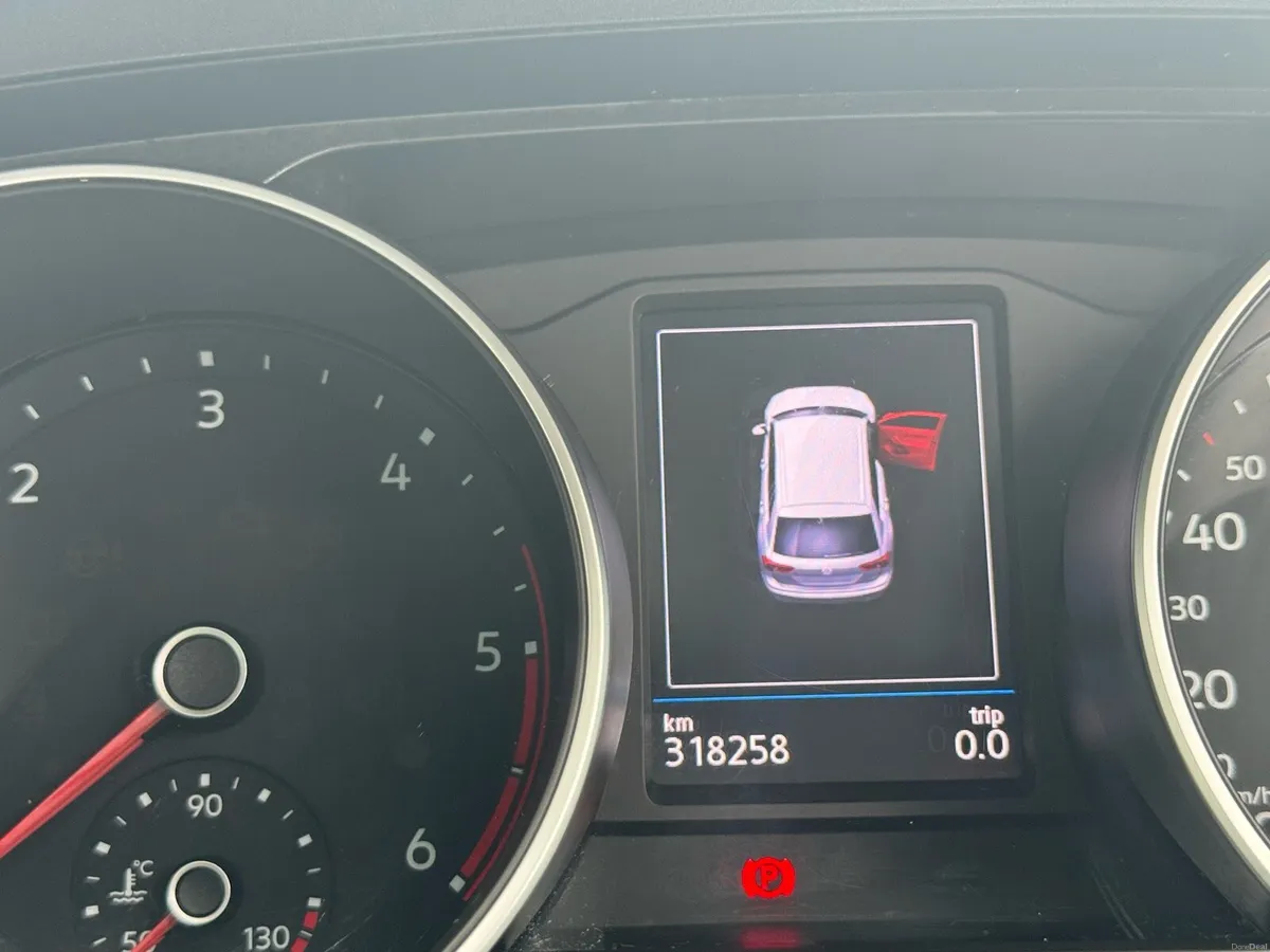 VW TIGUAN - Image 1