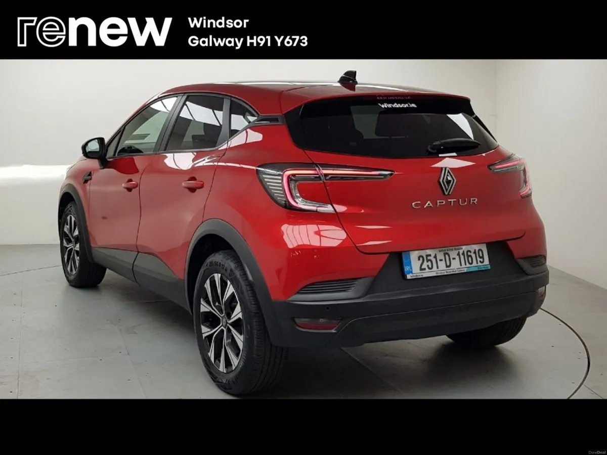 Renault Captur TCe 90 Evolution - Image 3