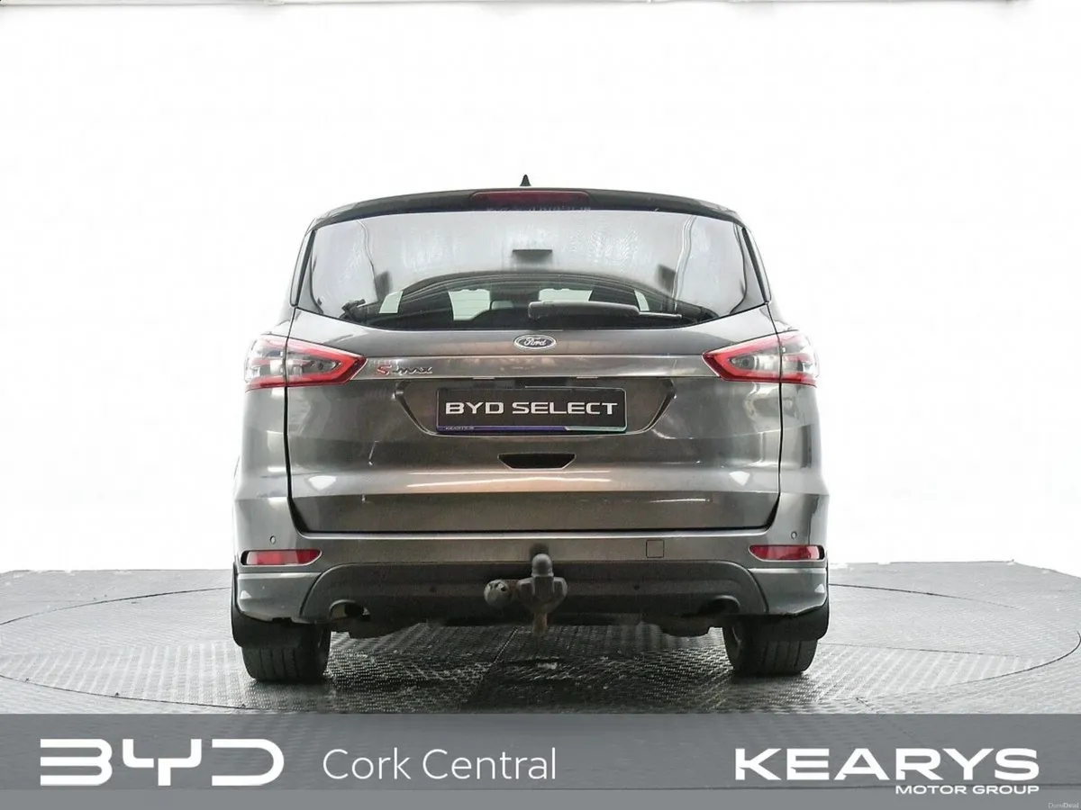 Ford S-Max 2.0L Ford Diesel Blue 150PS Titanium - Image 3