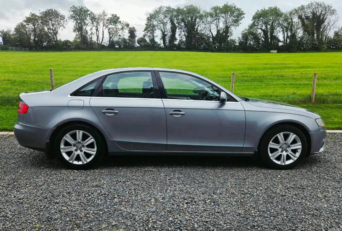 Audi A4 Se 2010 - Image 2