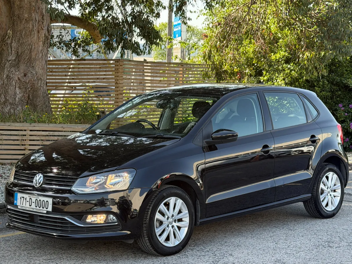 2017 Volkswagen Polo. REAR CAMERA. 2 KEYS - Image 2