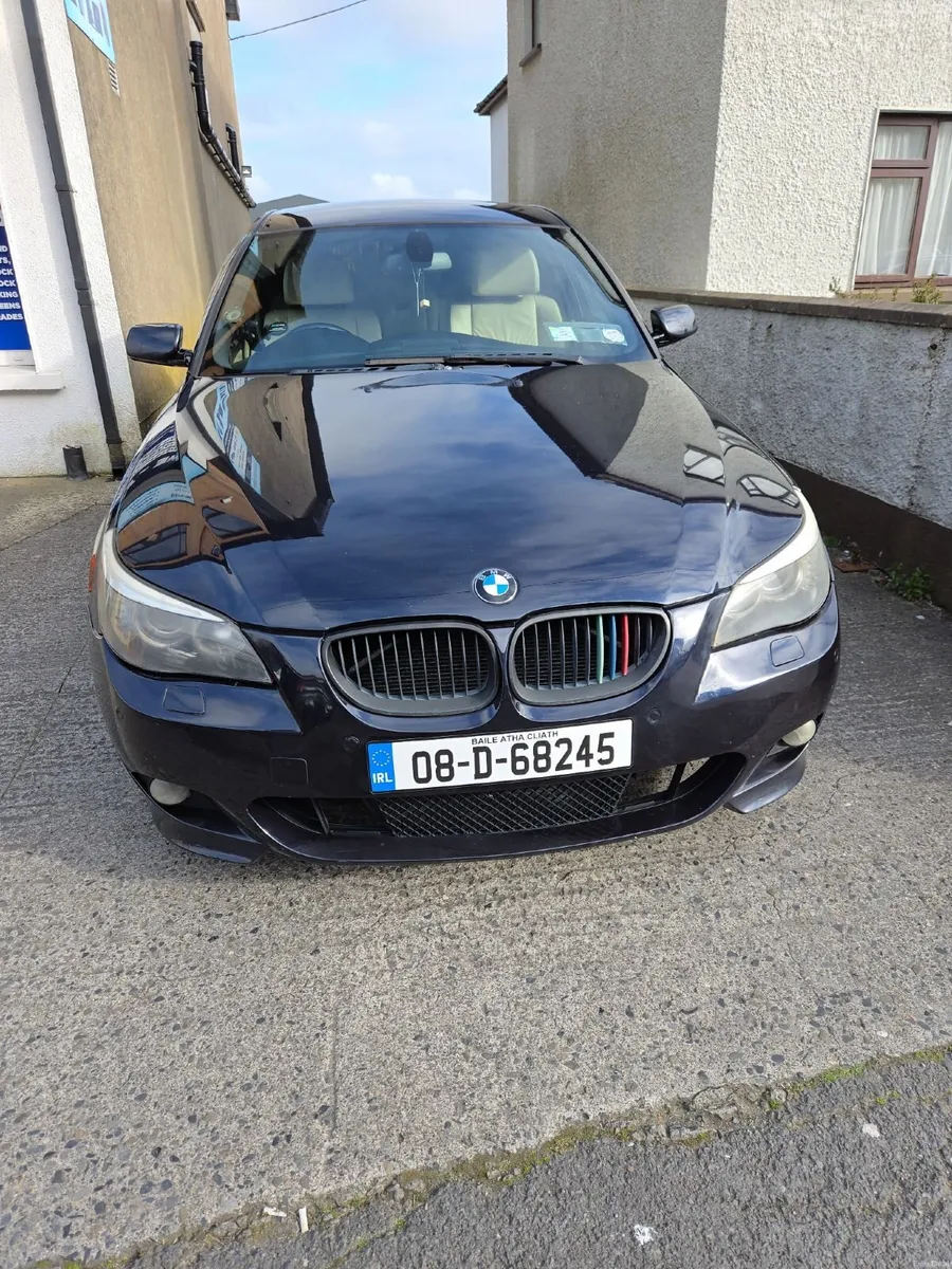 BMW 5-Series 2008 - Image 2