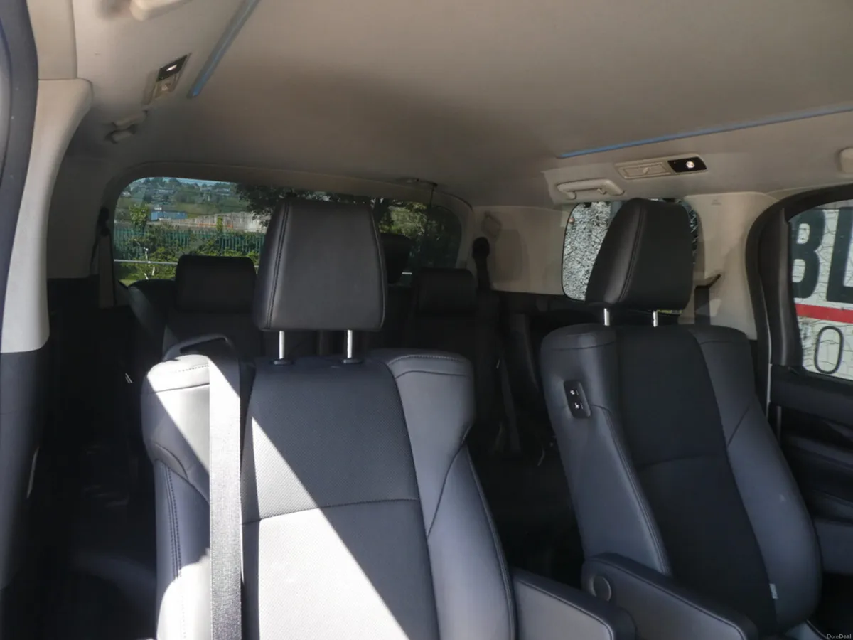 Toyota Alphard 2020 - Image 4