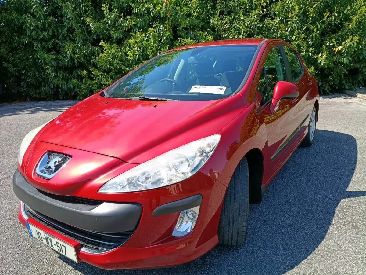 2010 Peugeot 308 1.6hdi one lady owner very low mi - Image 3