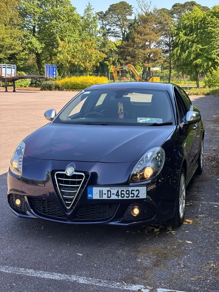 Alfa Romeo Giulietta 2011 - Image 1