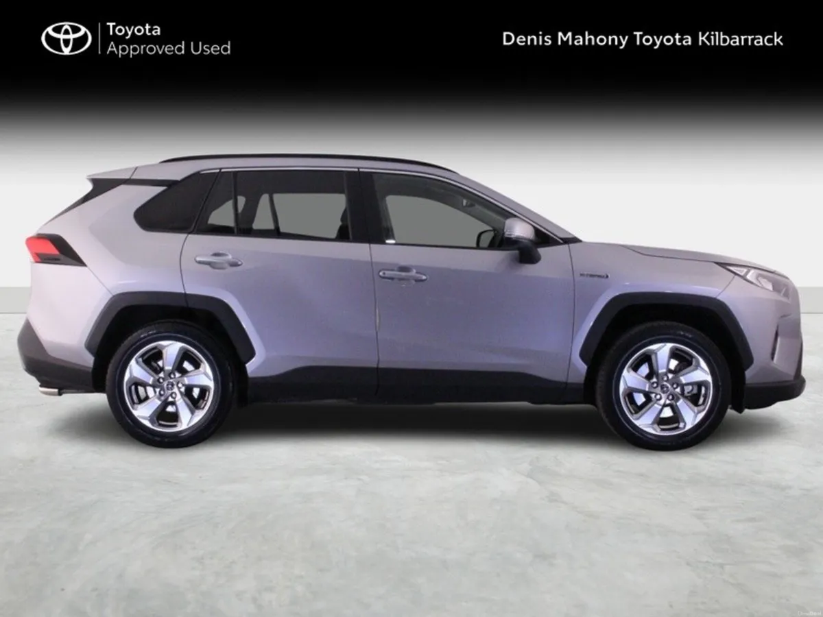 Toyota RAV4 HYBRID SOL 2WD 4DR AUTO - Image 3