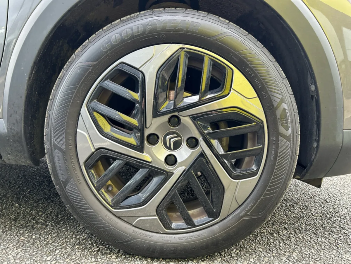 Citroen C4 FEEL PURETECH 100 MY22 4DR - Image 5
