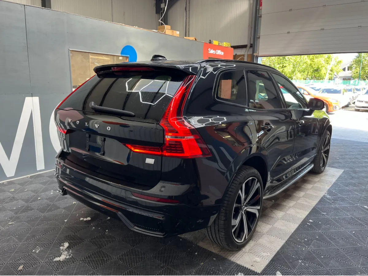 Volvo XC40 2024 VOLVO XC40 RECHARGE T6 2.0 AUTOMAT - Image 2