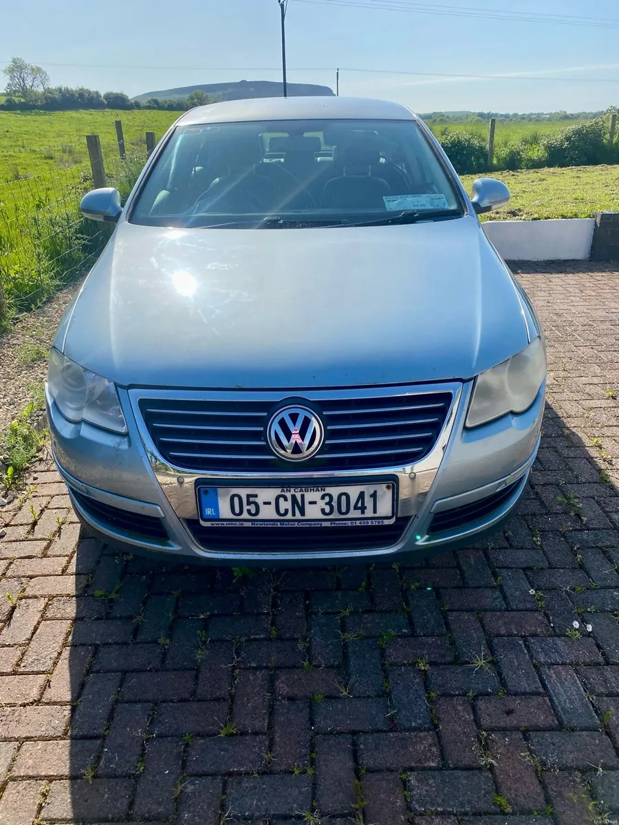 Volkswagen Passat - Image 1