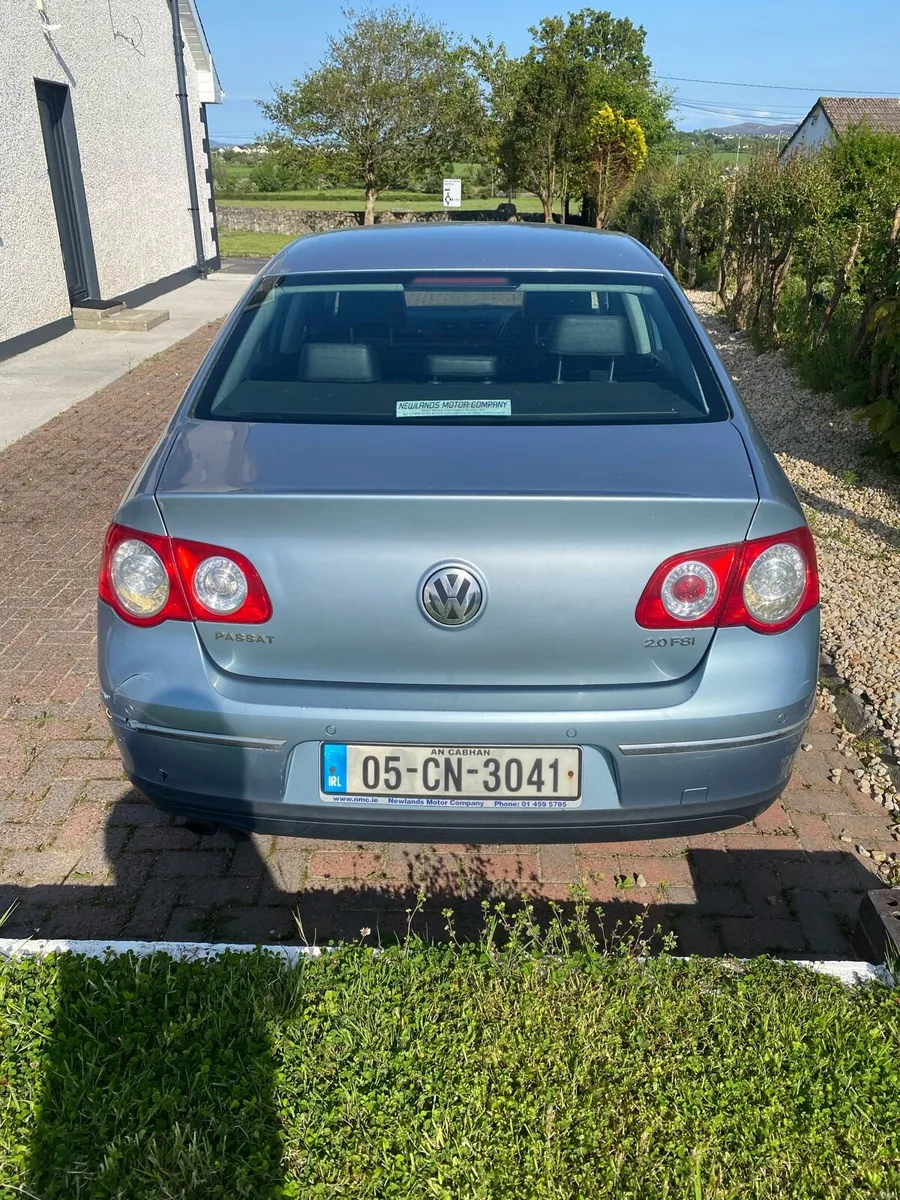 Volkswagen Passat - Image 4