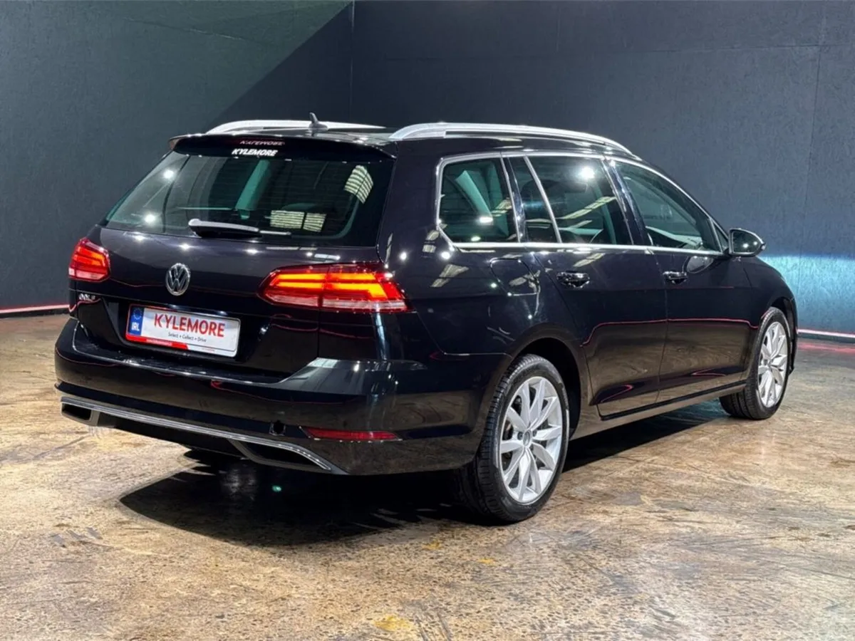 Volkswagen Golf ESTATE 1.2 TSI AUTOMATIC - REVERSE - Image 4