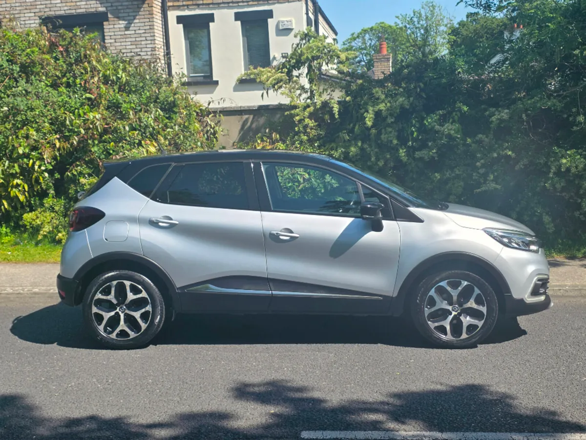 Renault Captur 0.9 Dynamique TCE S NAV 5DR - Image 2