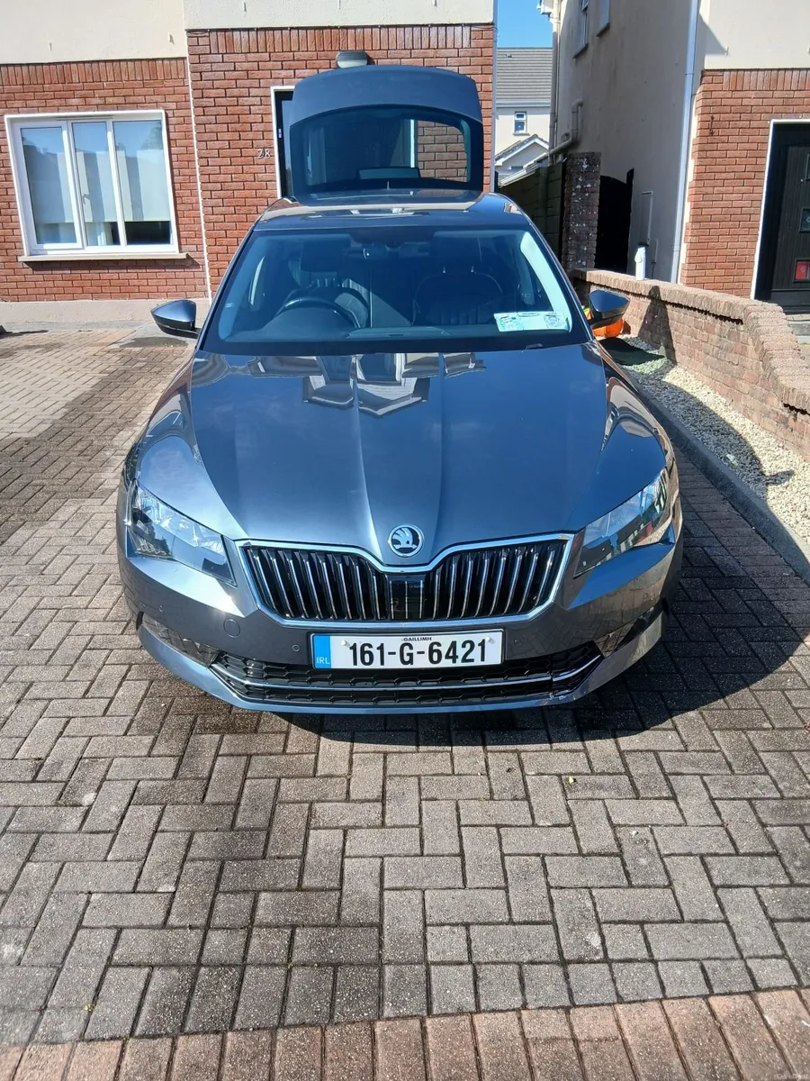 Skoda Superb 2016 - Image 1