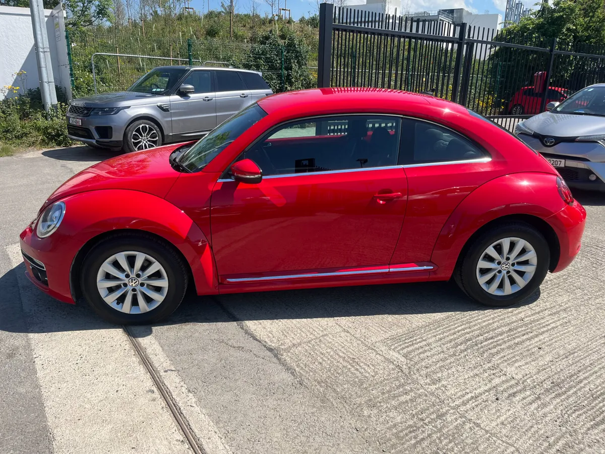 VOLKSWAGEN BEETLE 2017, 1.2 TSI AUTO LOW KMS - Image 4
