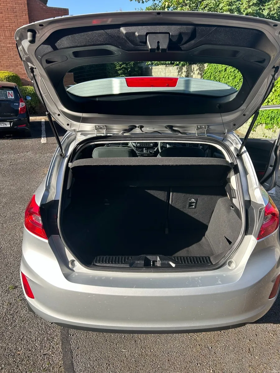 Ford Fiesta 2018 Zetec - Image 4