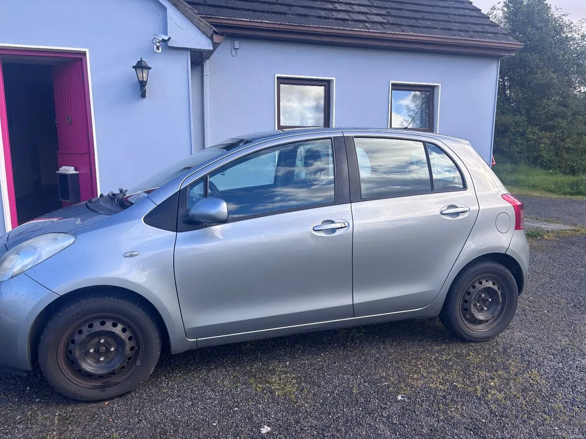 Toyota Yaris 2008 - Image 1