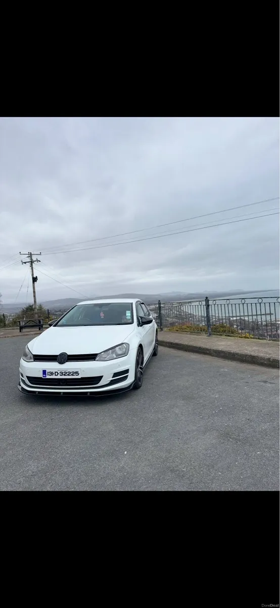 Volkswagen Golf - Image 4