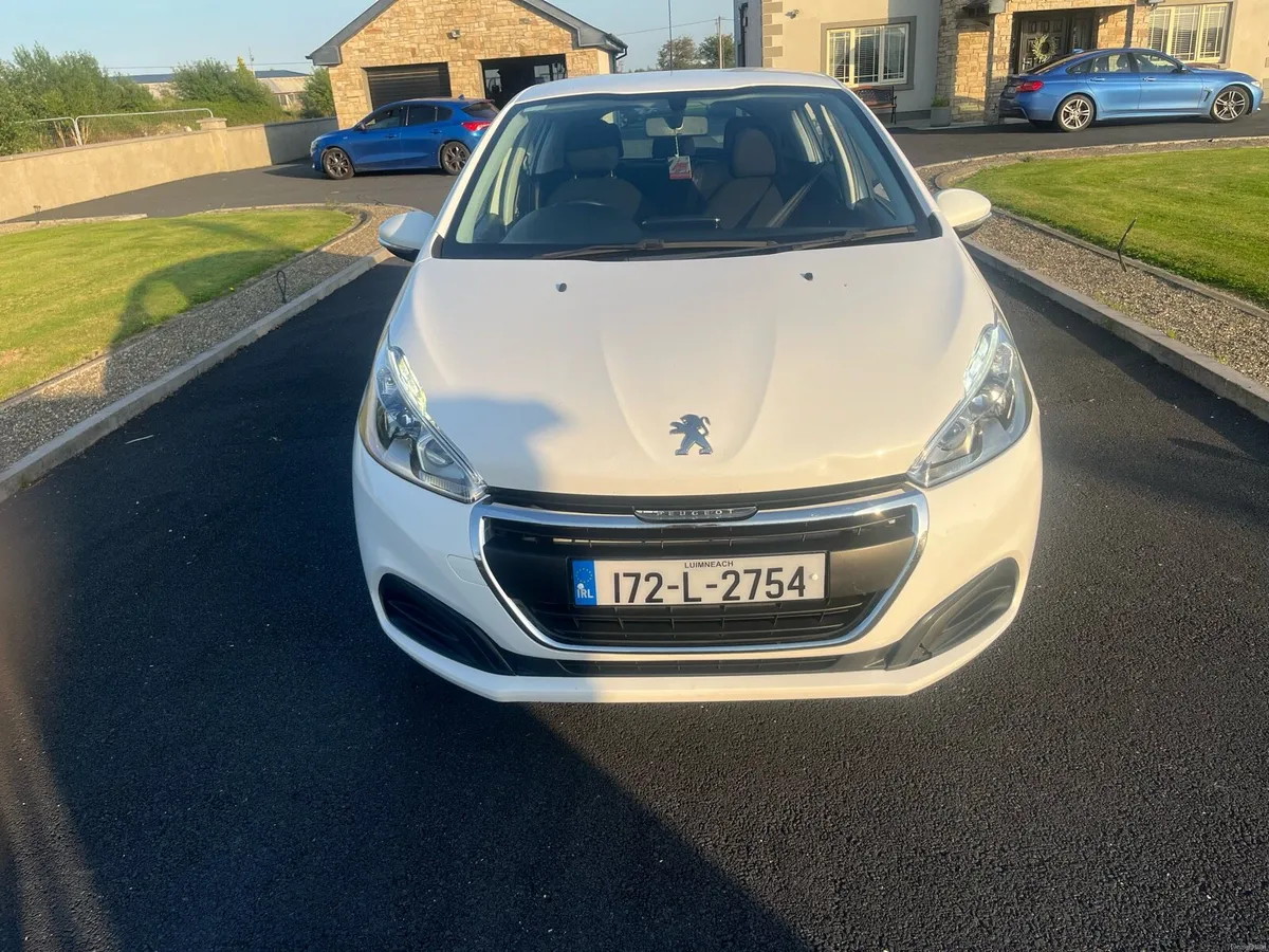 172 Peugeot 208 Active Puretech 1.2 Petrol - Image 1