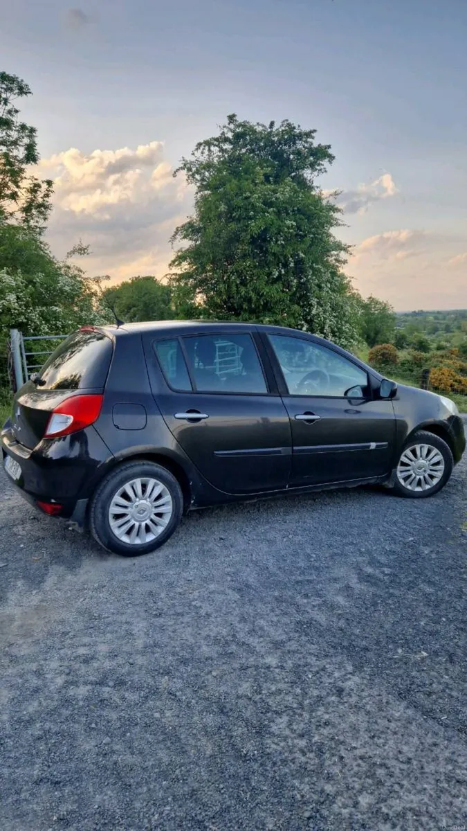Renault Clio - Image 3