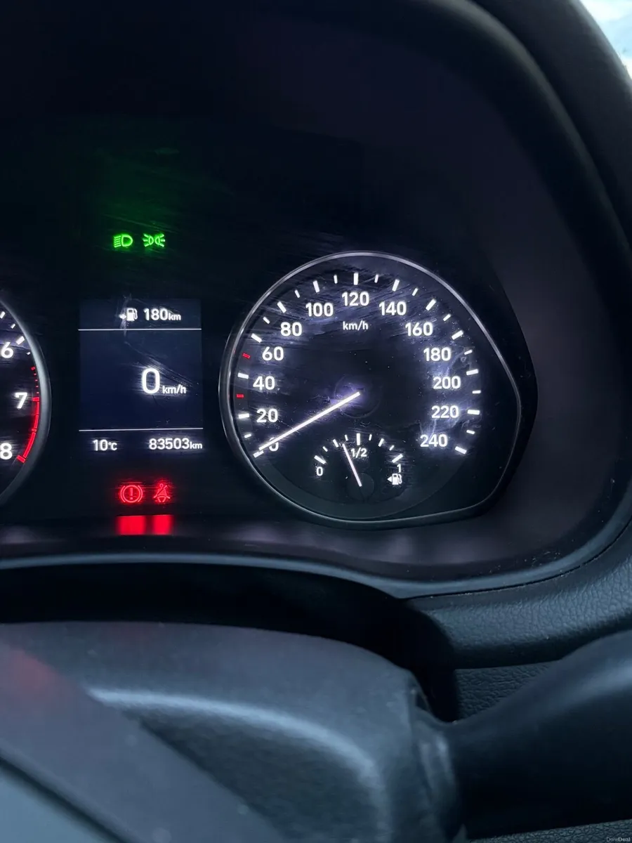 Hyundai i30 2018 - Image 2