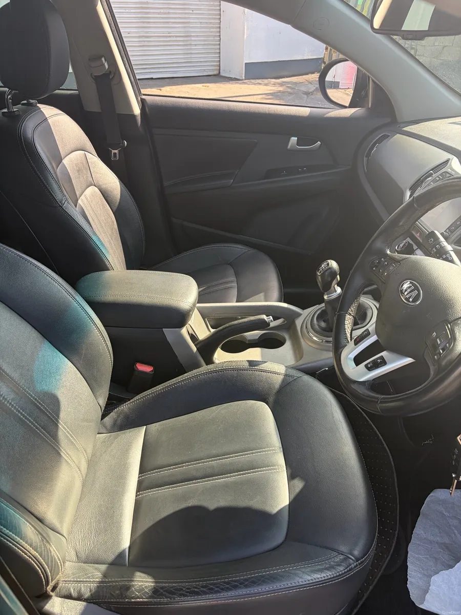 152 KIA SPORTAGE TAX & NCT 11/27 - Image 2