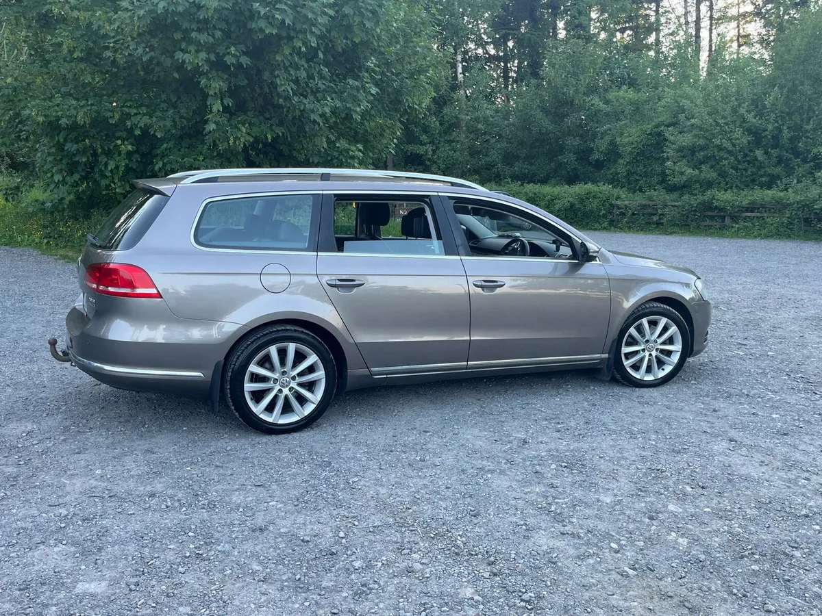 VW Passat - Image 2