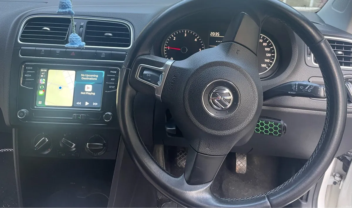 Volkswagen Polo 2013 - Image 2