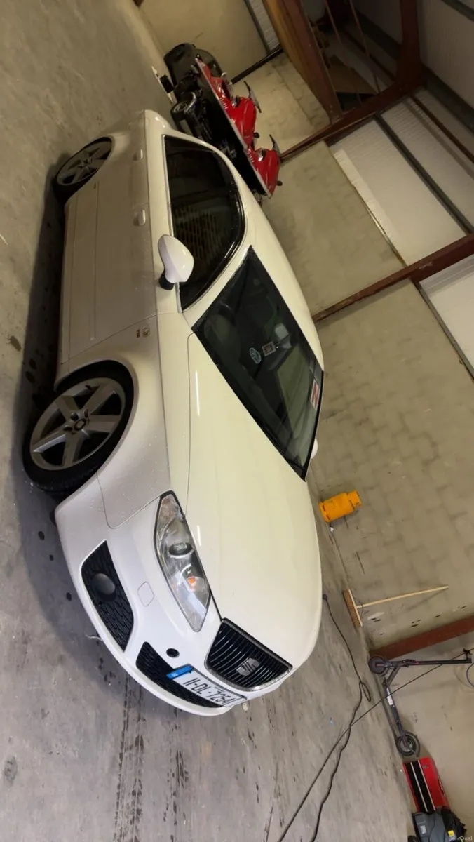 2011 seat exeo 2.0 tdi - Image 2
