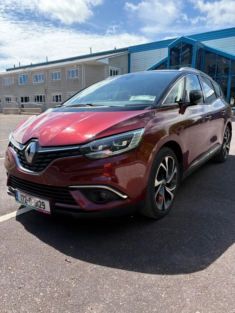 Renault Grand Scenic SIGNATURE DCI - Image 6