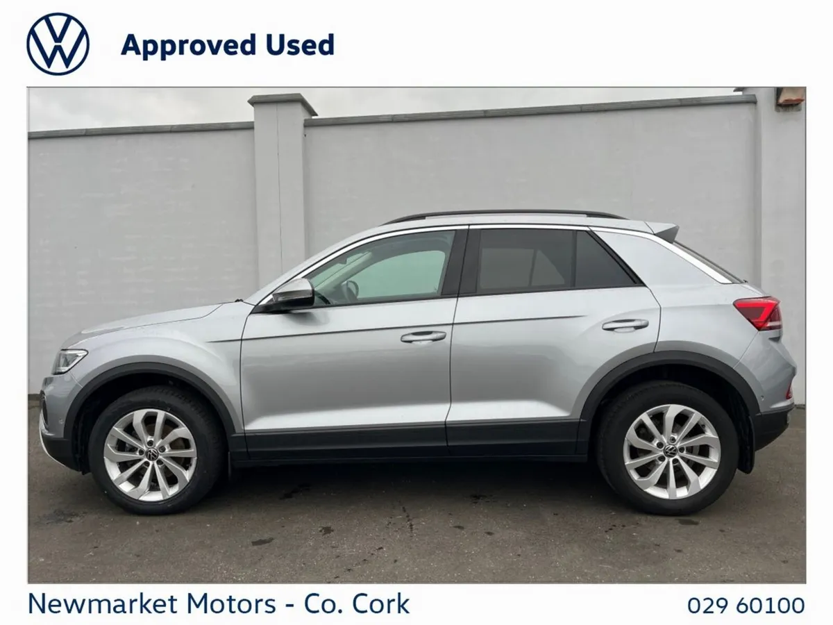 Volkswagen T-Roc EDITION 75 1.0TSI 6 SPEED 116BHP - Image 6