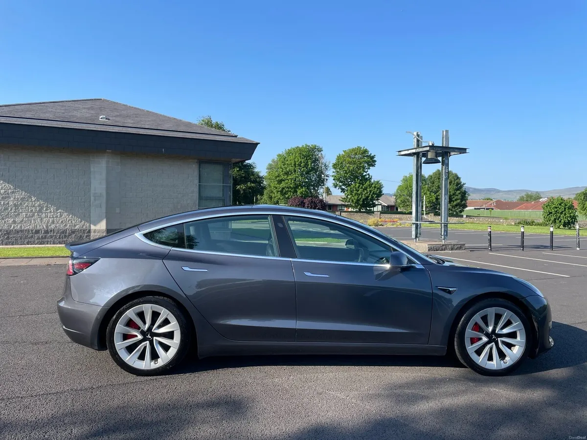 Tesla model 3 performance - Image 2