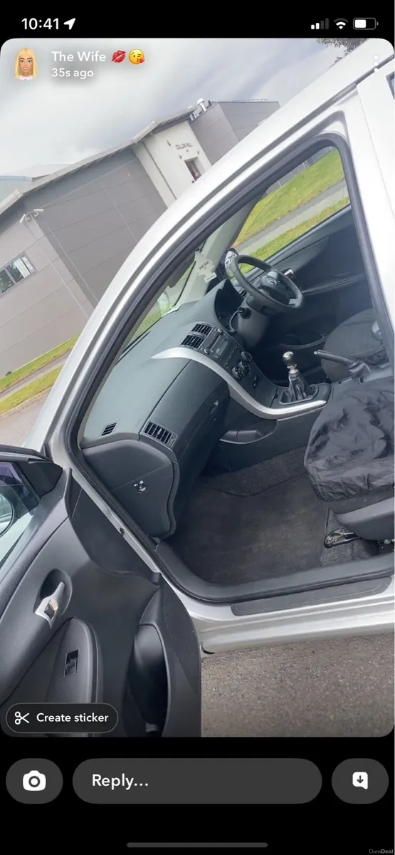 Car - Image 3