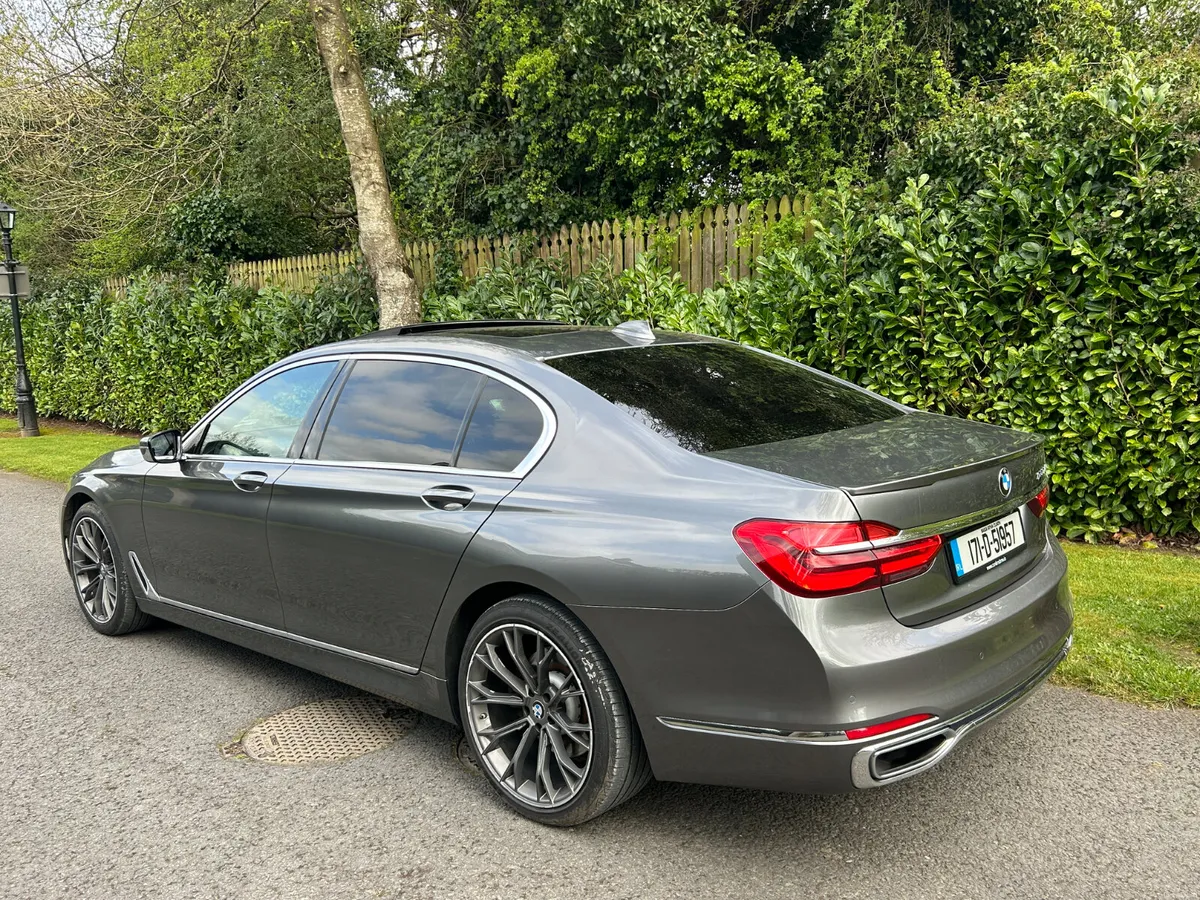 17 BMW  730LD Huge Spec Exclusive New NCT  €22500 - Image 5